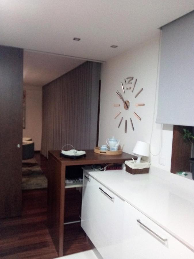 Luxury 3 Bedroom Penthouse With Private Garage Apartment